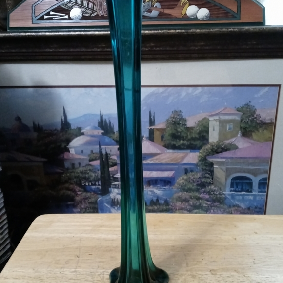 🇺🇸Vintage 16" Hand blown Green Glass Vase B&B Glass Rare Made In U.S.A. - Picture 6 of 12